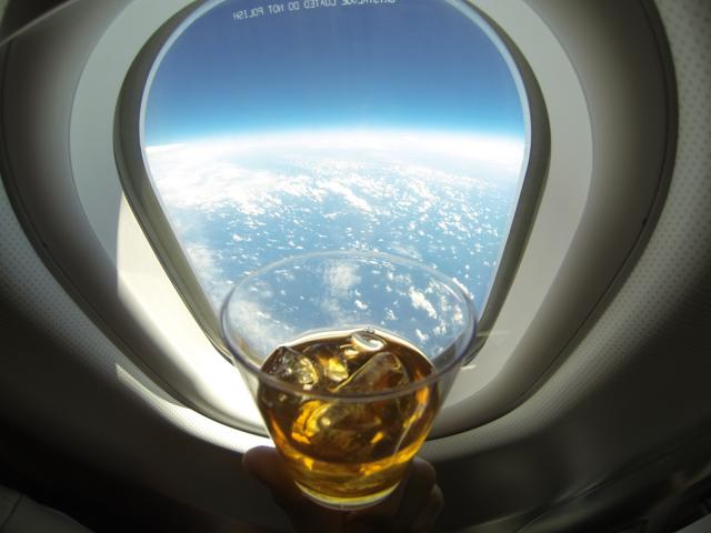 Pijani Poljak napravio "scenu" u avionu